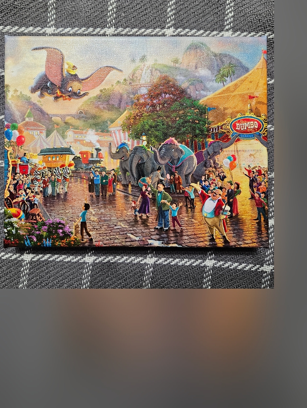 Thomas Kinkade Studios Disney Dumbo 8 x 10 Gallery Wrapped Canvas